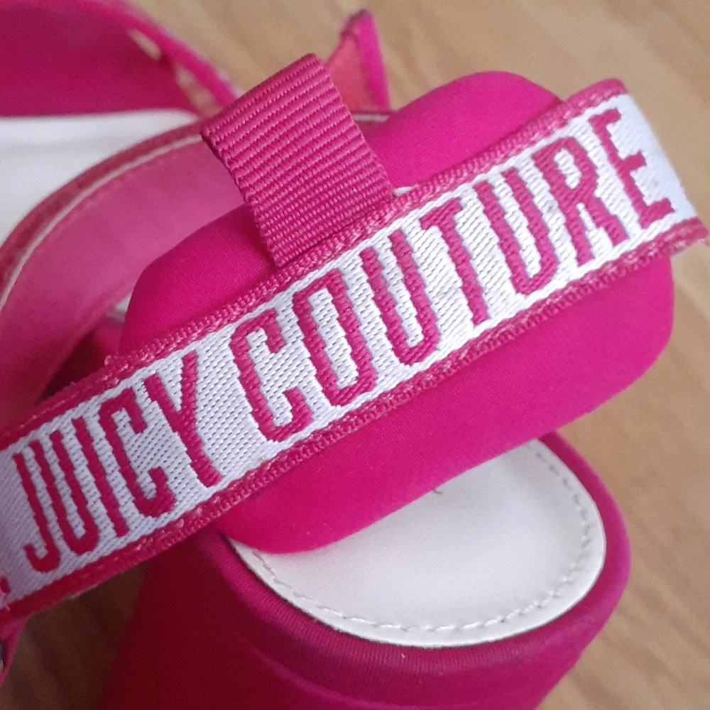 Juicy Couture hot pink platform heel size 9 EUC